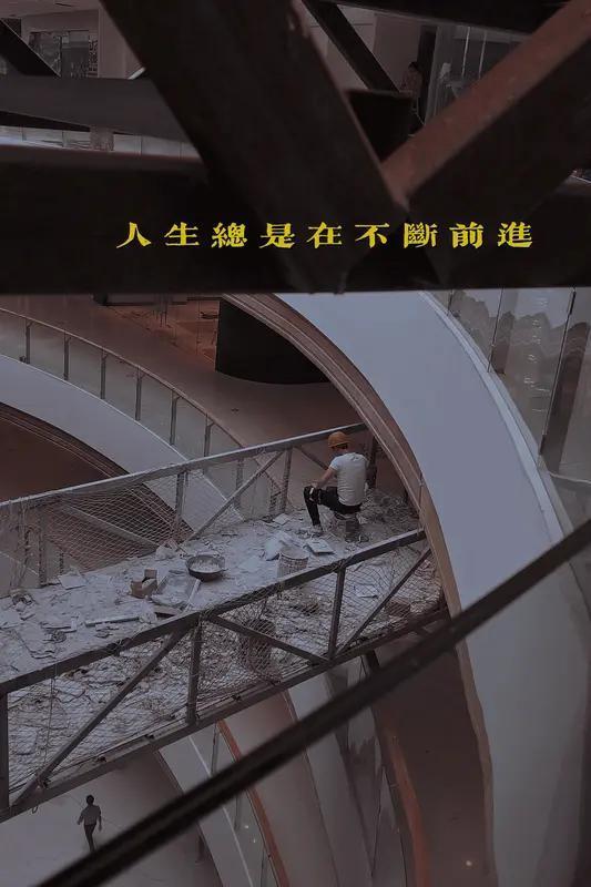 你认为人世间最容易做的事是什么走路只要身体正常都能做到，不需要特殊技能。做饭也是