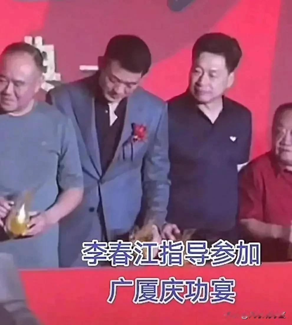 李春江受邀参加浙江广厦的夺冠庆功宴，郭士强实名羡慕，细想辽宁男篮三连冠庆功宴也没