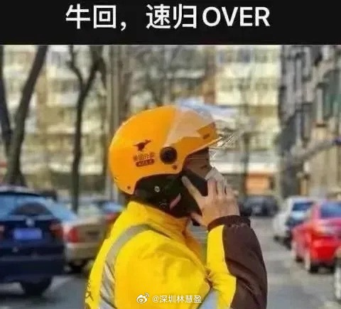 A股市场呈现缩量调整态势，上证指数震荡下行，五日均线支撑力度疲弱，十日均线大概率