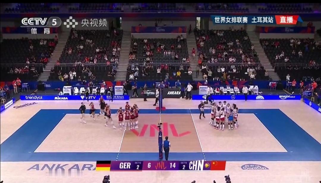 文中，两次提先丢两局吗？

3：2（25-27；25-23；18-25；25-2