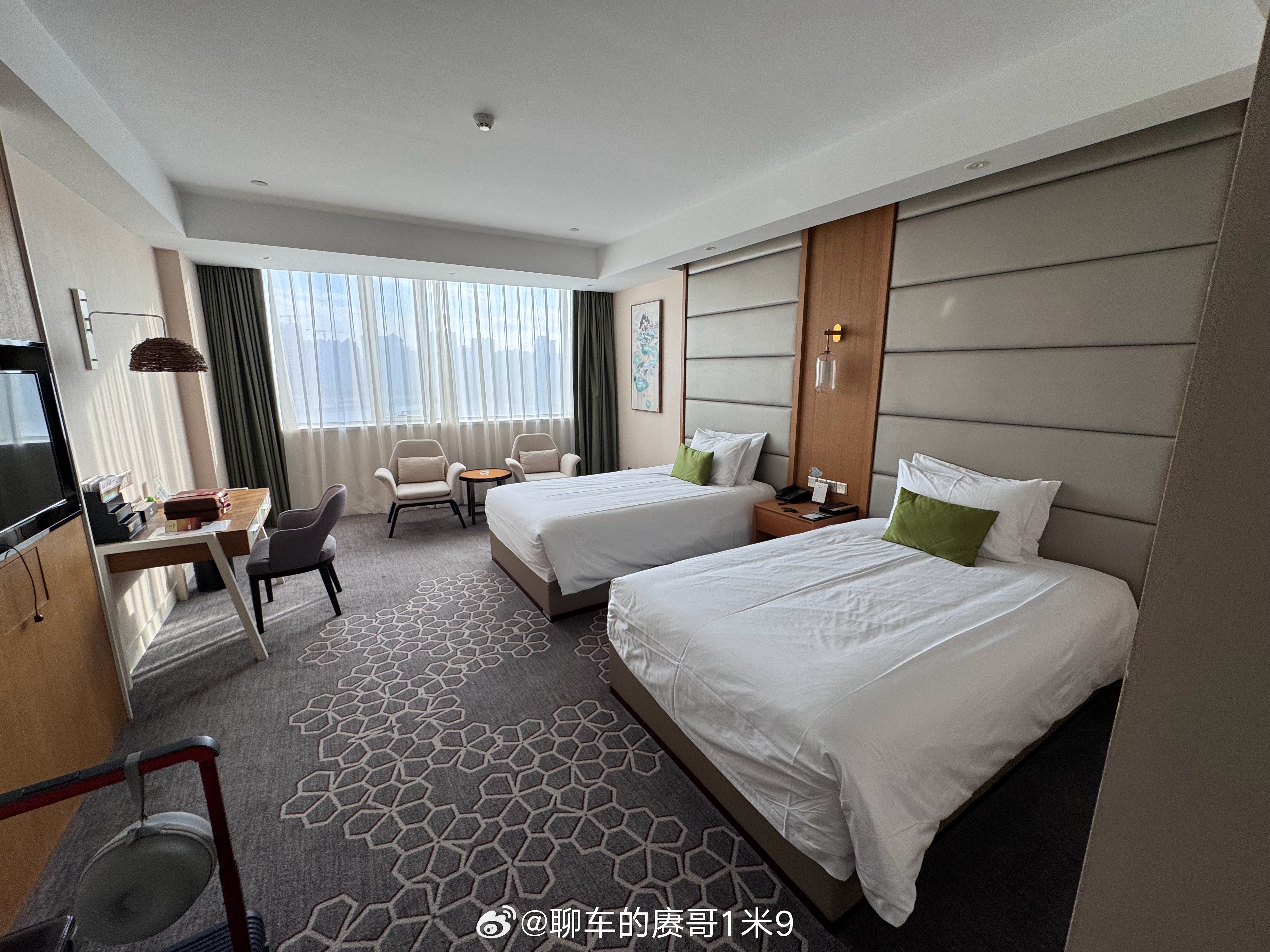 喜欢这种明亮的酒店赓言赓语[超话] ​​​