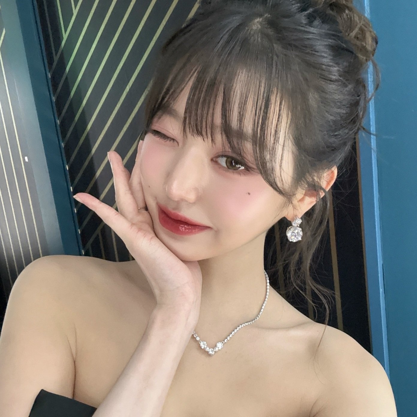 3🖤🤍🖤🤍🖤 