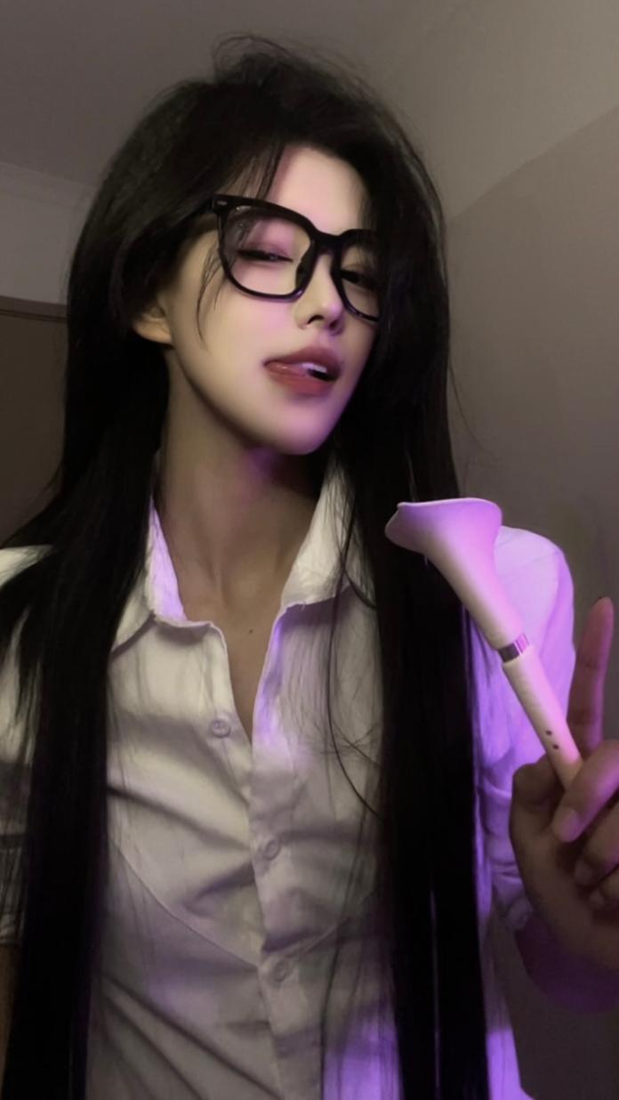 宝宝 为什么门铃摁了之后 想了两下就失灵灵了