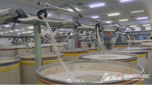 产业为基，智造赋能。乌苏持续优化产业布局，推动传统产业升级、新兴产业壮大，工业园