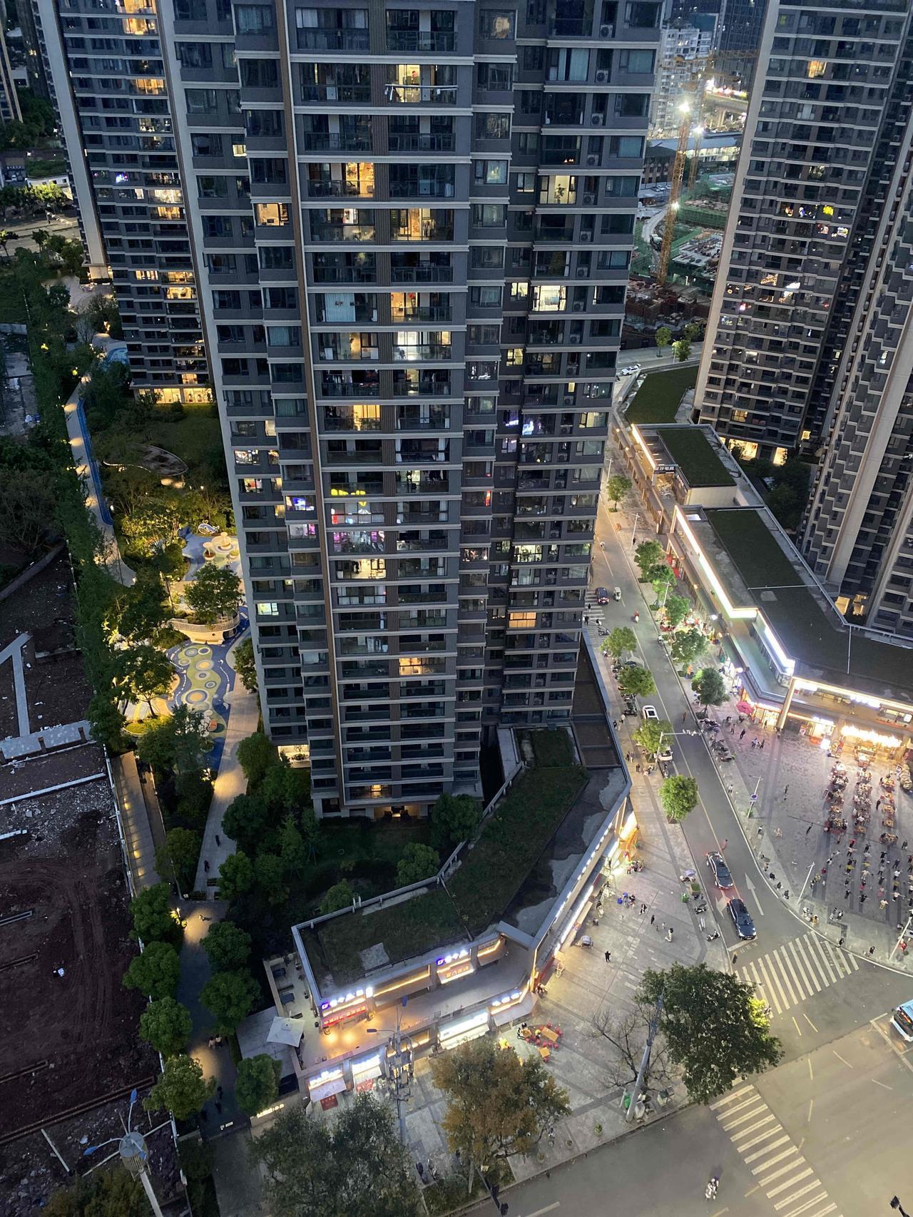 生活中，一定要学会吵架！
不会吵架的人，要么是懦弱之人，要么是怕事之人，要么是冲