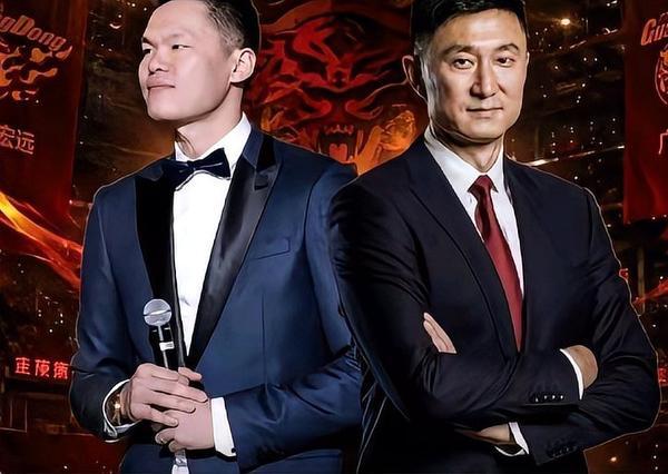 今年的篮球名人堂提名名单出来了，杜锋朱芳雨在列。球迷却不买账：
手机狐狐网友：没