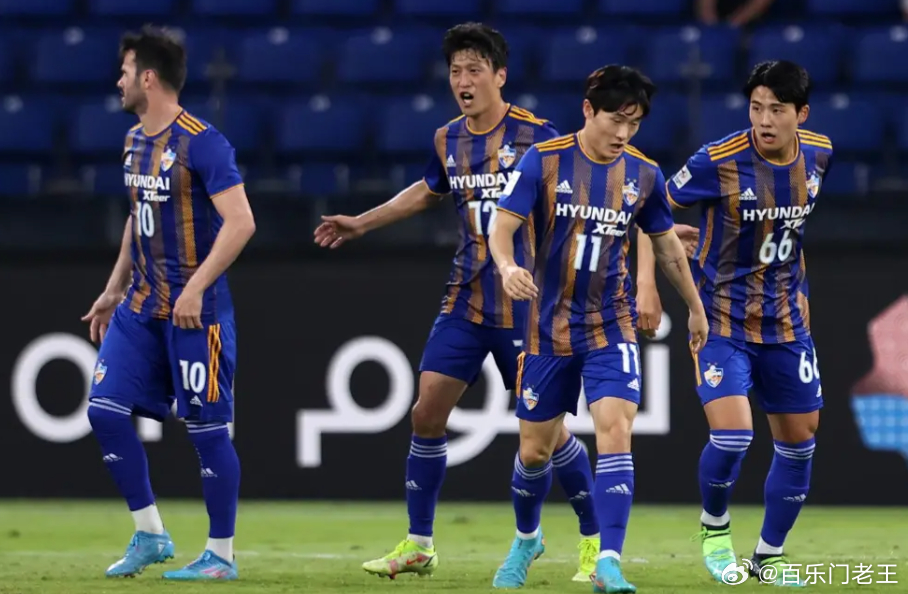 日职联选集 浦和红钻vs鹿岛鹿角 实力不相上下，谁将取得最终的胜果？日韩料理已上