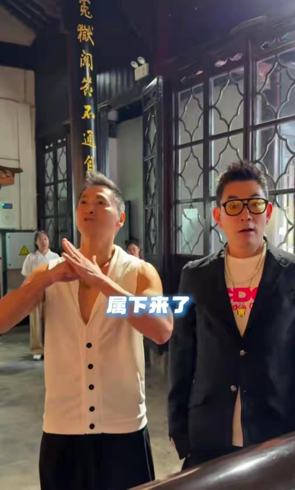 任贤齐合肥演唱会惊喜加码，特邀何家劲担任本场嘉宾，两大童年男神齐聚合肥，线下同游