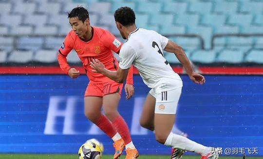 邵佳一首秀开门红
北京时间3月27日下午，国际足联A级热身赛系列赛，中国队VS库