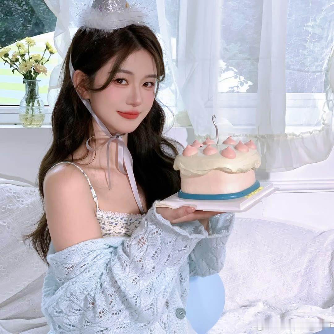 荐神本神[超话]  除夕快乐  