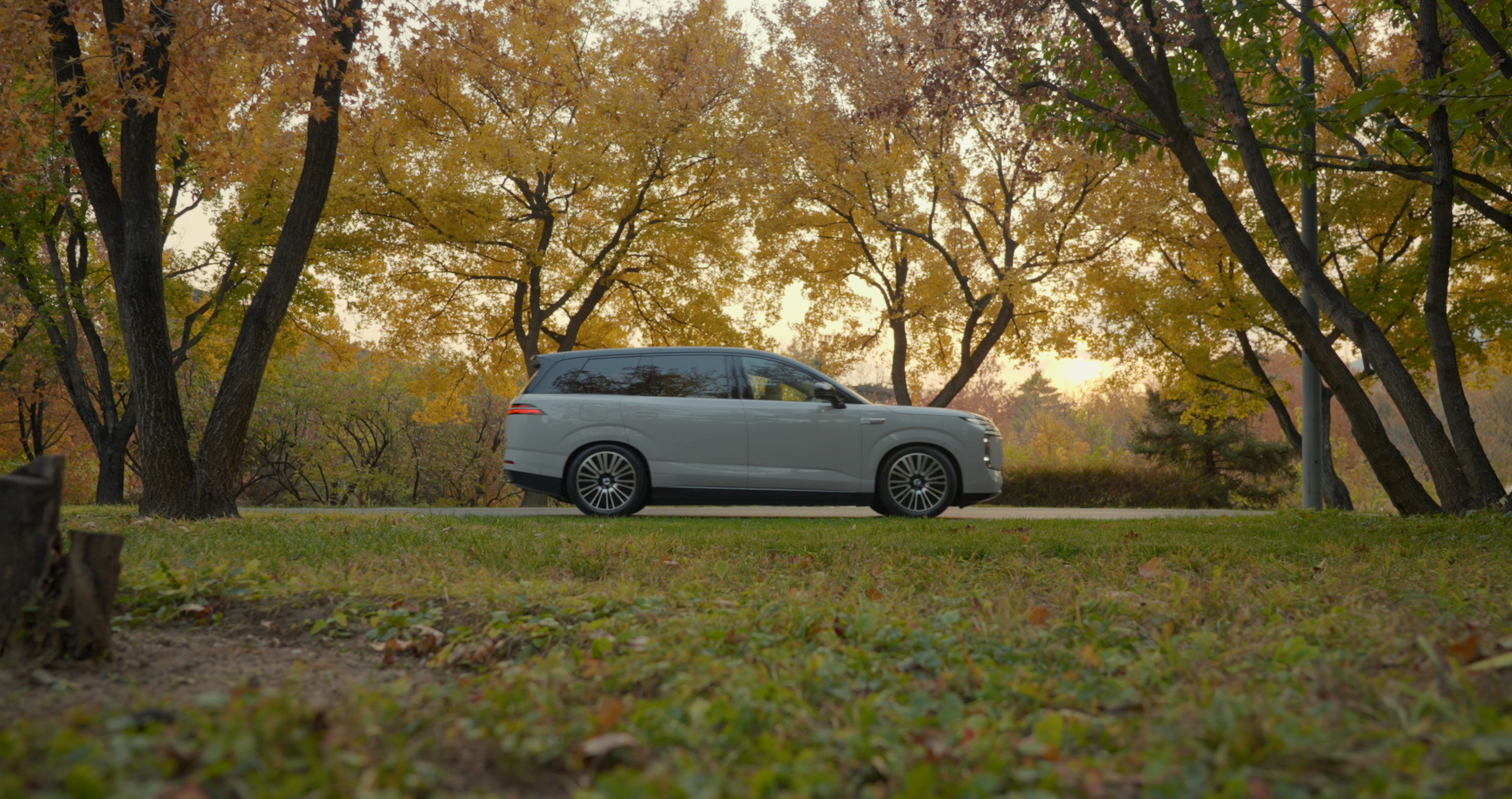 【问驾实拍图赏】腾势N8L大v聊车腾势n8l大六座安全豪华suv