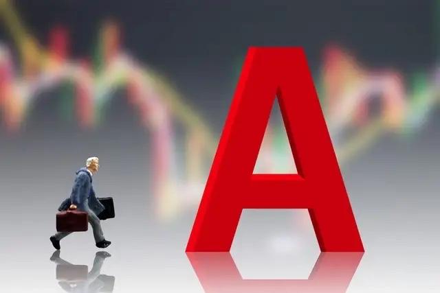 最近商务部开了个消费试点会议，部署新业态新模式新场景，不少人说这是消费回暖的信号