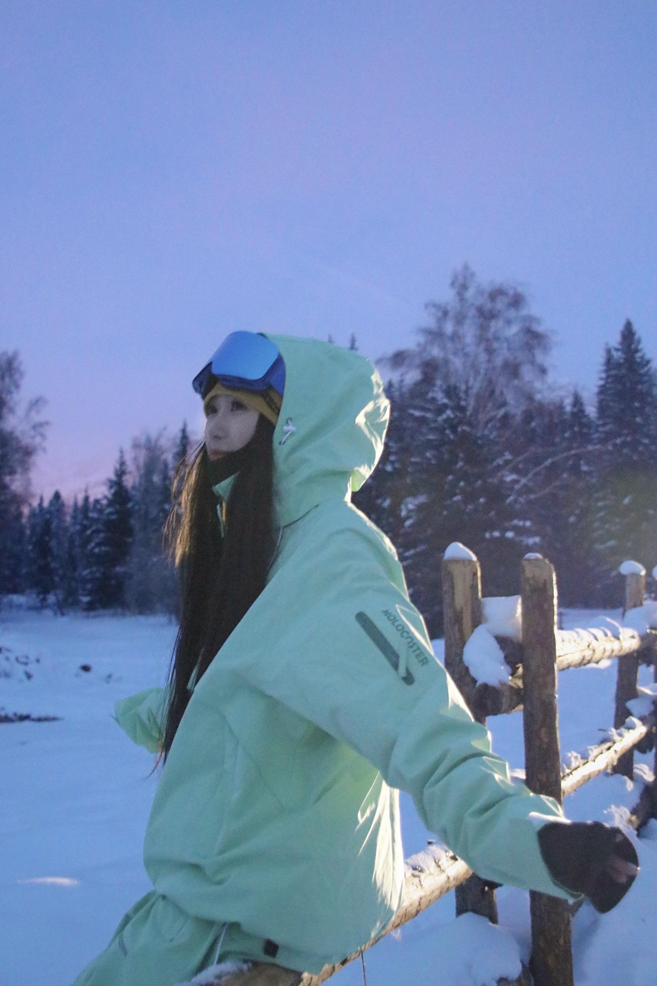 没能成为厉害的大人。幸好世界包容普通人的存在