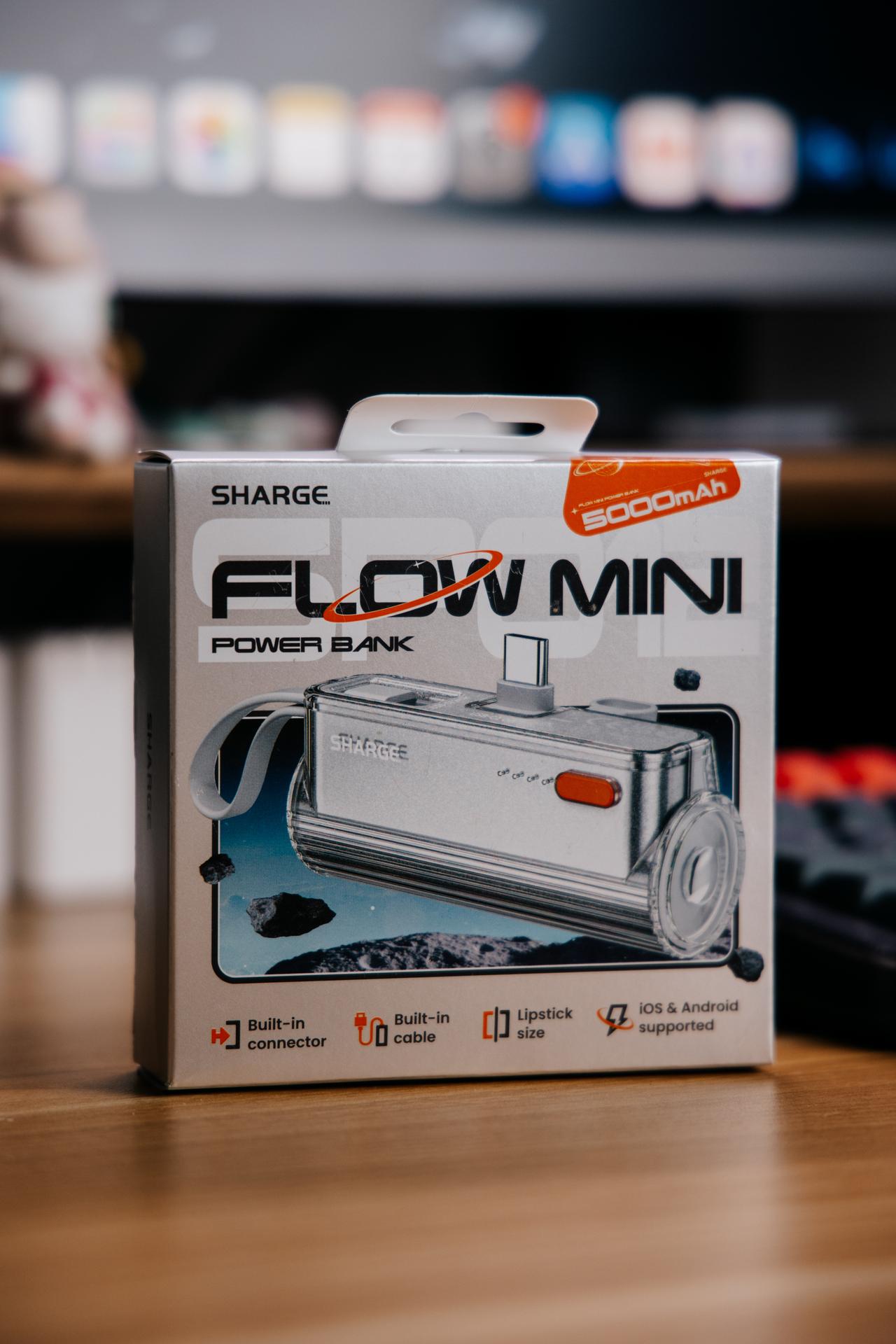 闪极前段时间给我寄来了几个新品，先挑俩发，一个是闪极的140W3口充电头，还有一