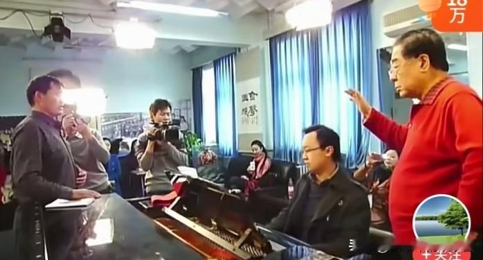 有感于朱之文跟金铁霖学声乐

小编近日在头条上刷到了草根歌手朱之文，2012年跟