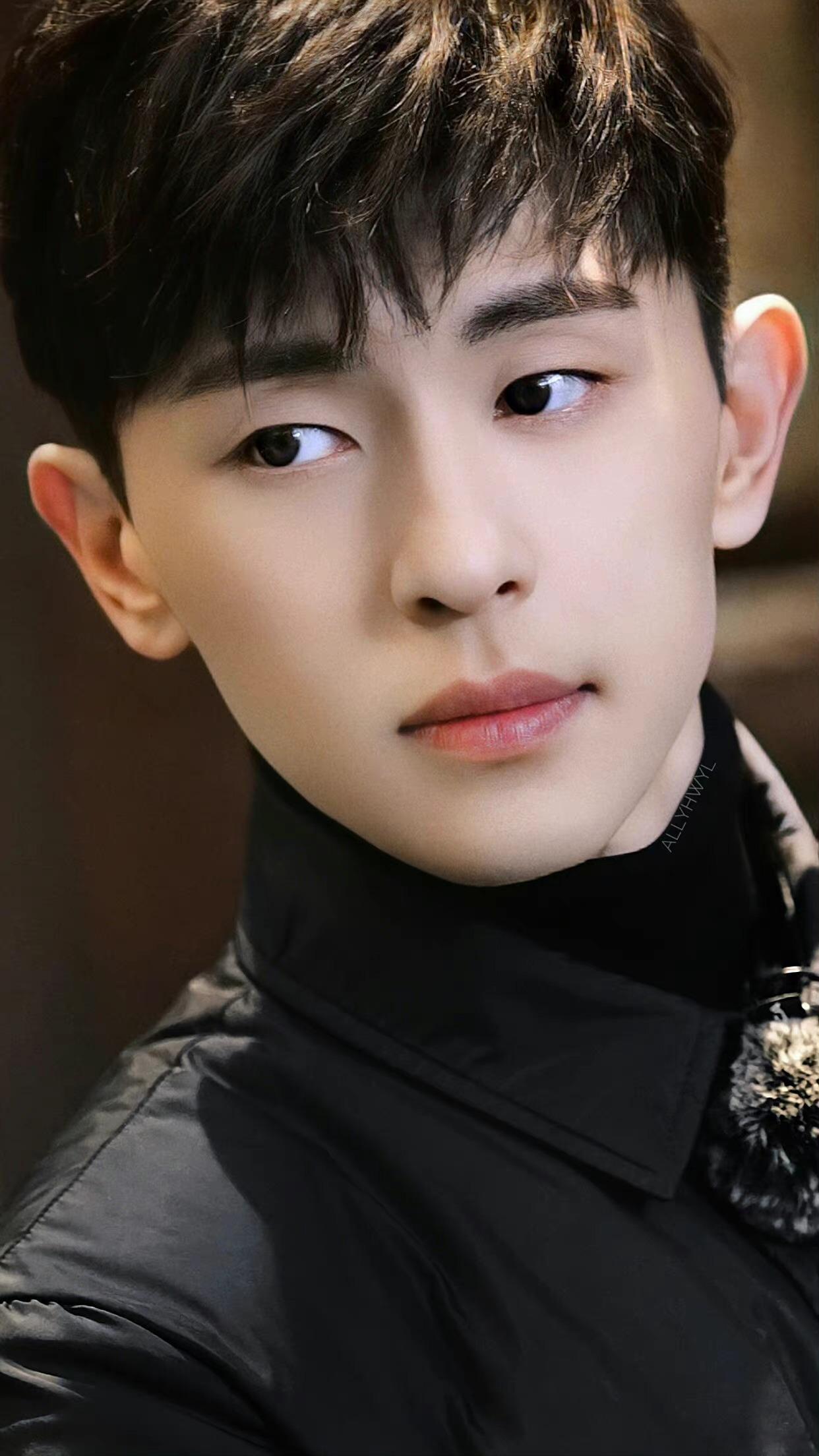 #邓伦被强制执行#既然有人继续花钱要整夜热一继续当挡箭牌，那我干脆也来安利美好的