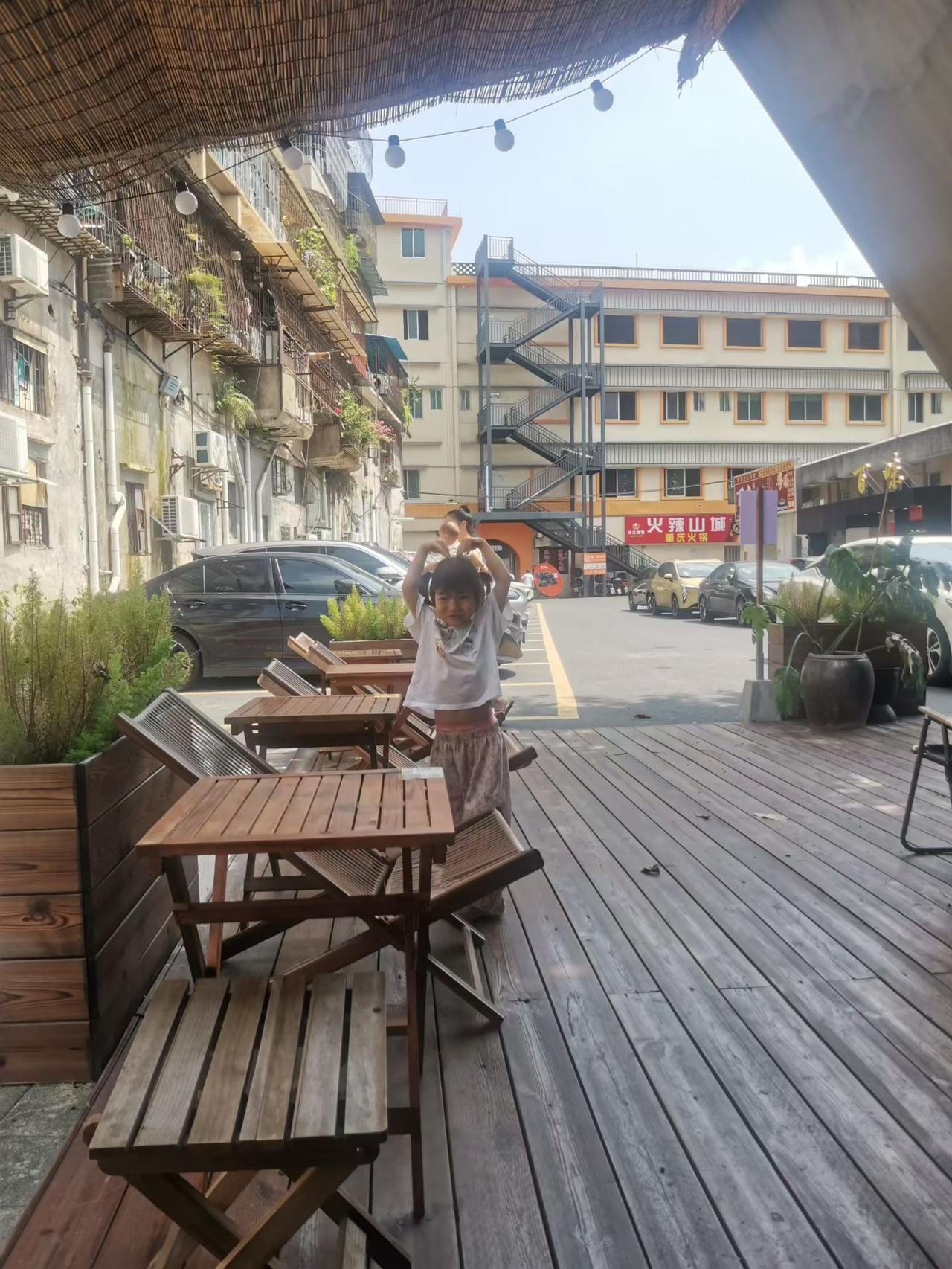 能在旧有根基里生出新意、造出奇迹的人，才是真正的高人，一味把旧东西全然推倒再从头