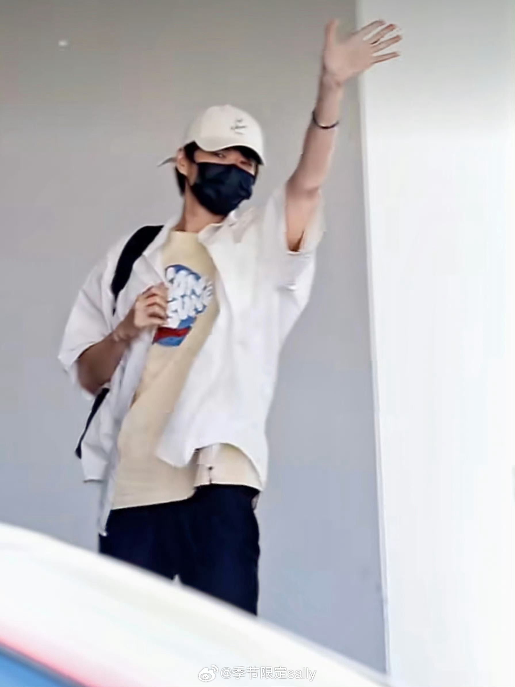 魏大勋青岛进组十日终焉！ 