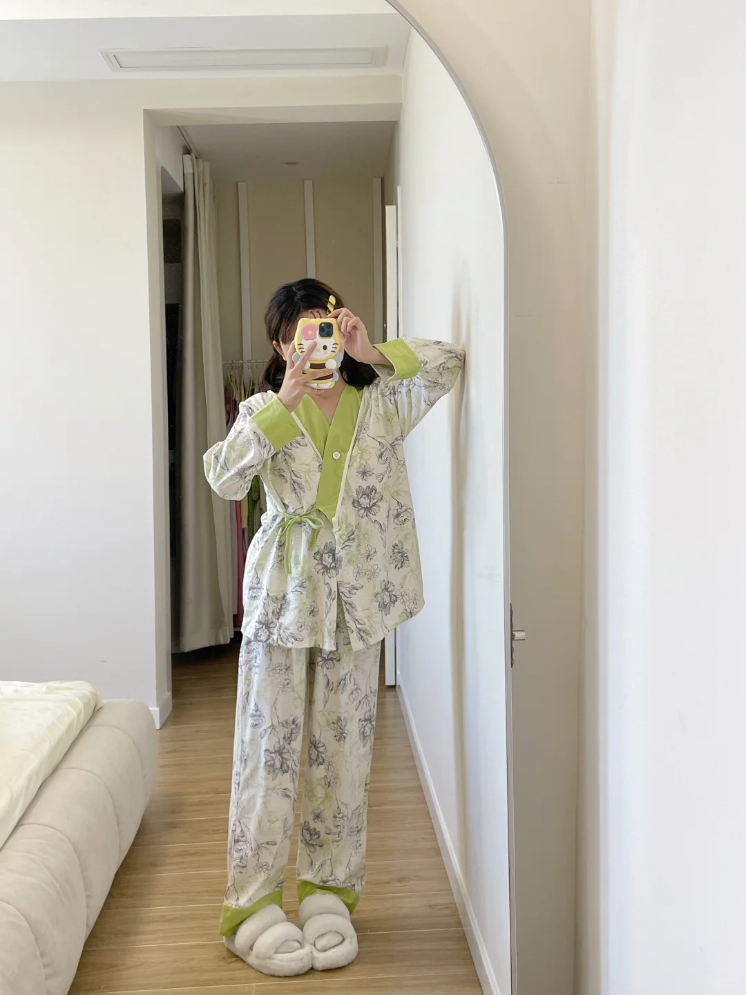 分享孕期敲喜欢的一套月子服～巨显白