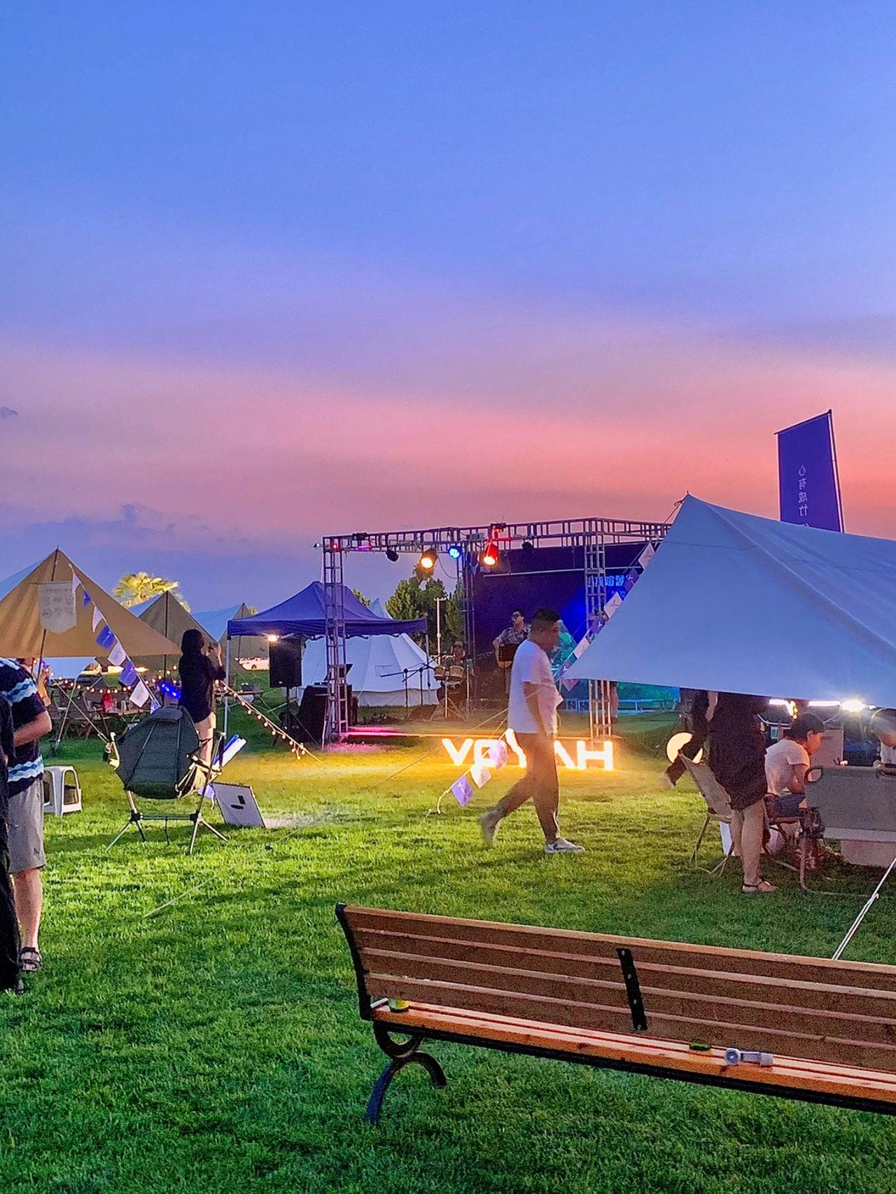 西安周边露营基地，度过了愉快的一天～还不抓住夏日的尾巴🐛！
.
🏕名称：大地