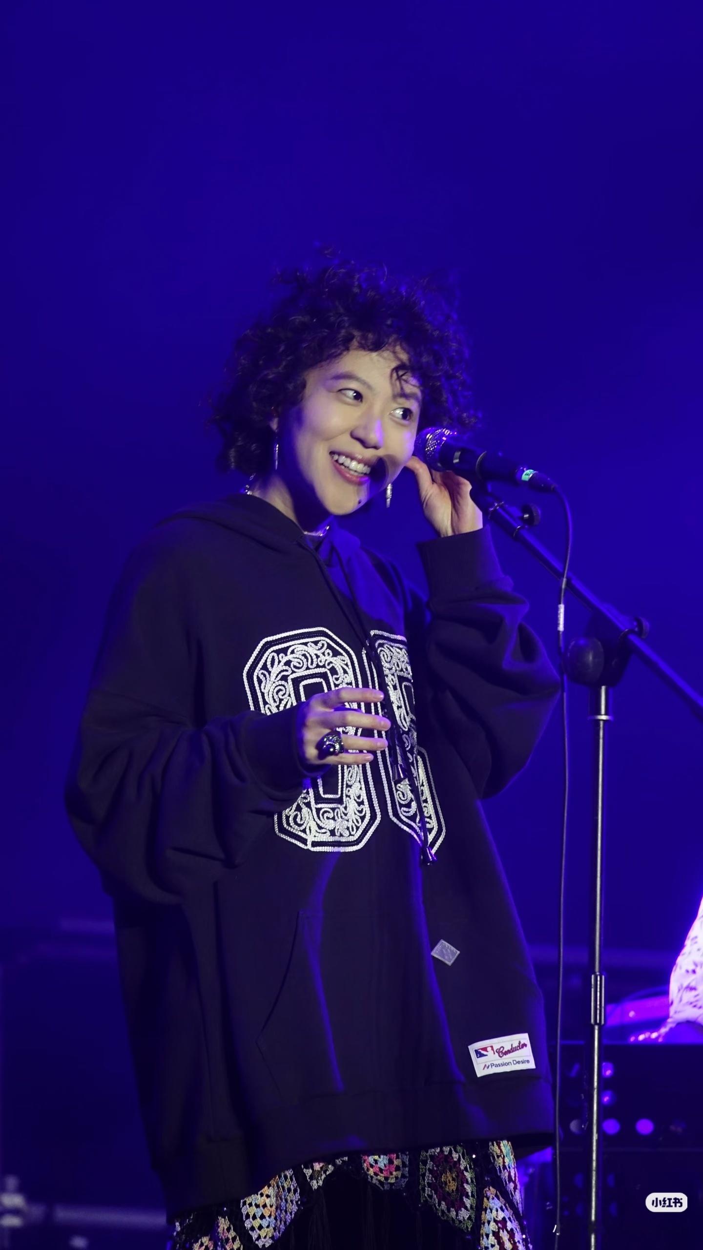 改编构思细腻巧妙，依托独到审美重构曲目，窦靖童现场演绎质感拉满歌手直播窦靖童音乐