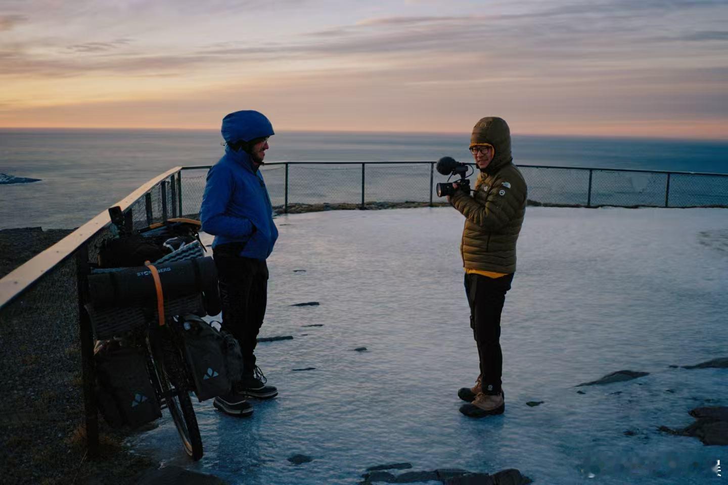 原来韩商言带回挪威的是Links谁的青春 DNA 动了！韩商言既视感瞬间拉满，李