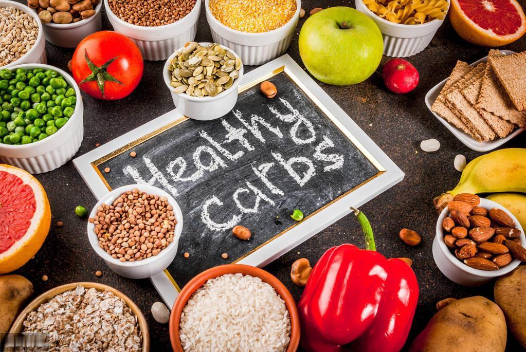 不吃碳水会对身体有哪些影响?
我有一段时间低碳饮食，
最大的影响就是馋，
吃啥都