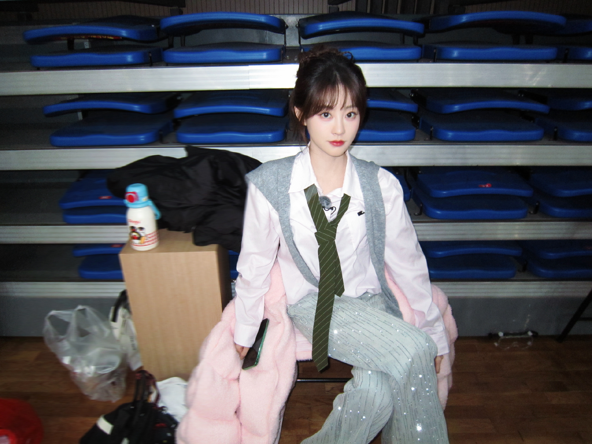 祝绪丹晚上好～