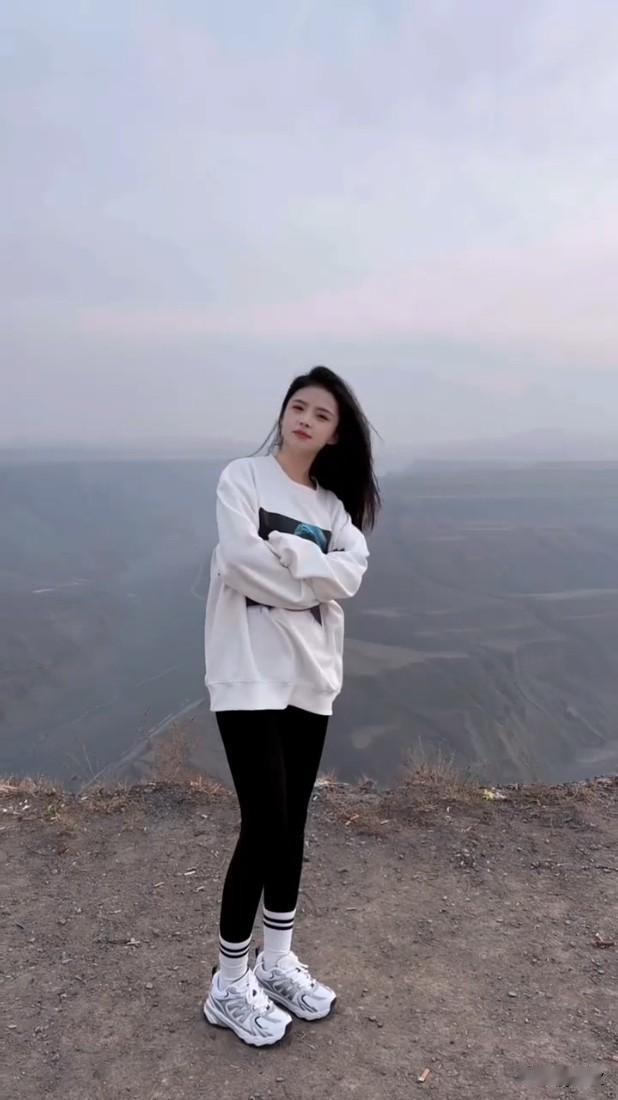 辞家千里又千里 务必争气再争气 最争气的一句话游子离乡路遥遥 游子无归期 游子归