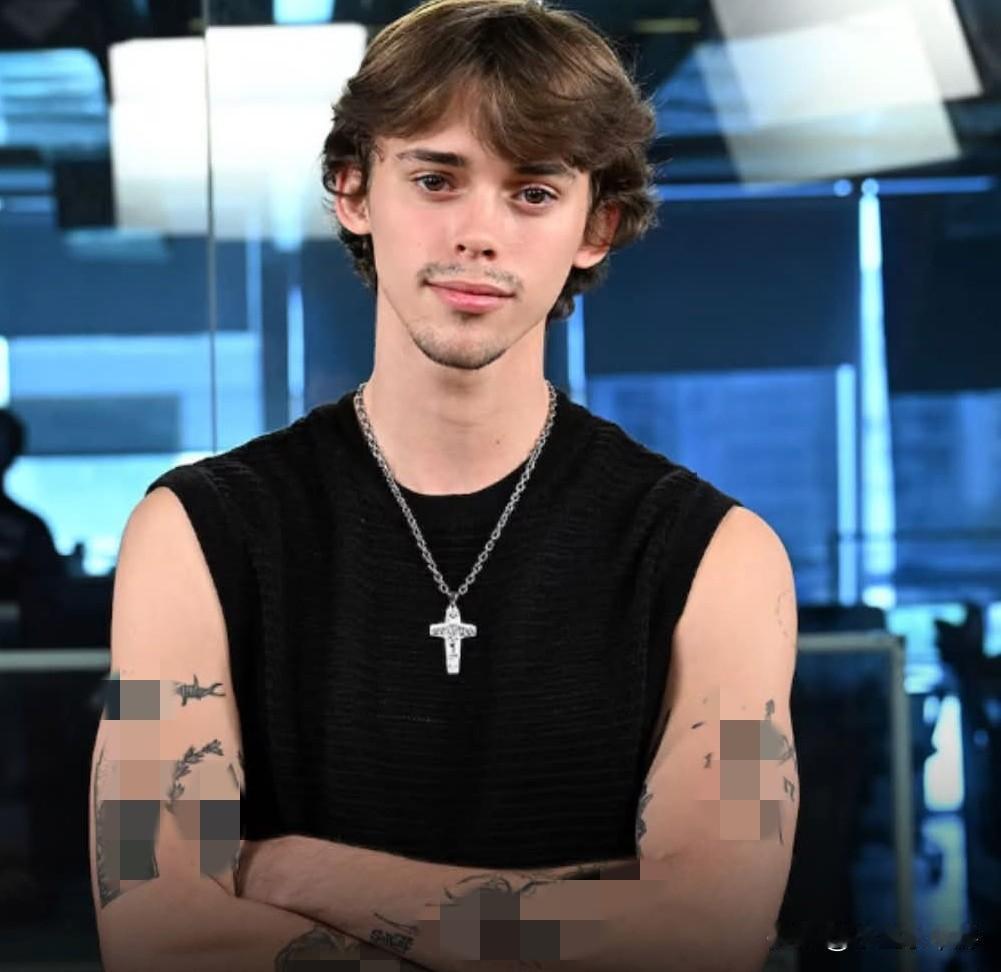 费利佩·福特（Felipe Fort）是一名身家估计达1100万美元的继承人，且