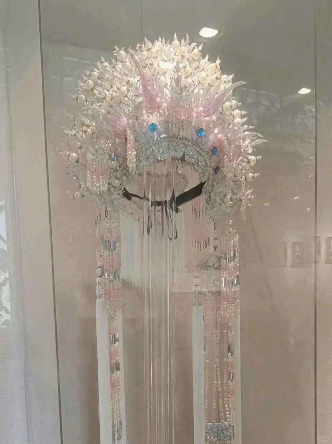 难怪古代后宫会因为一顶头冠一件衣服争来争去是我我也争啊[允悲][允悲][允悲]#