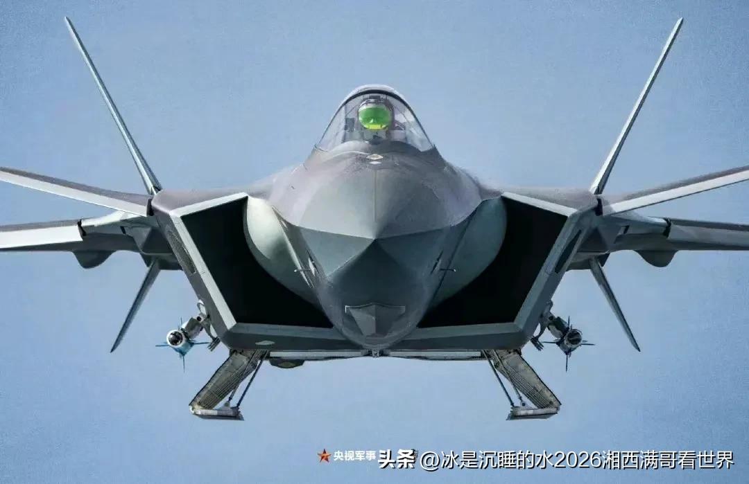 美帝的F-15EX“鹰II”战斗机难道想单挑第五代隐身重型战斗机歼-20“威龙”