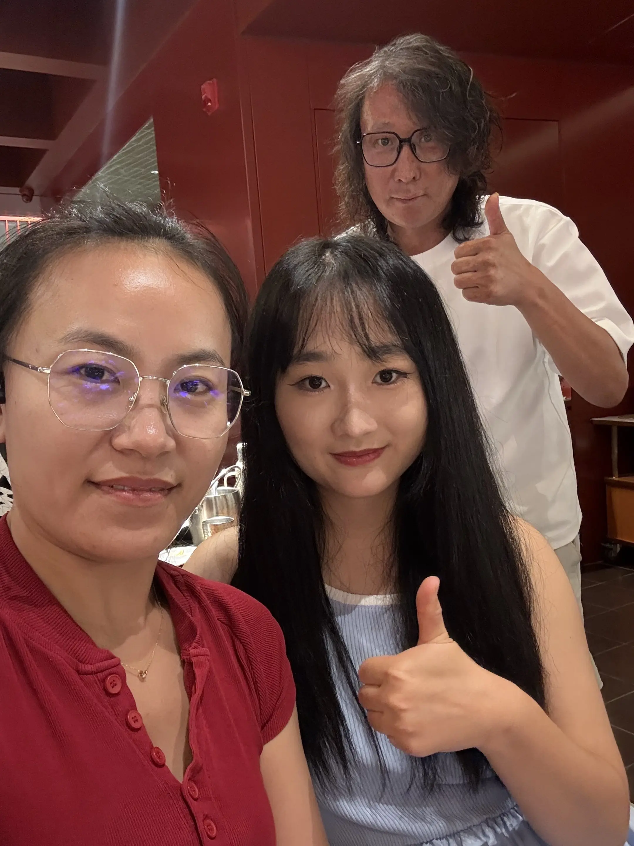 好久不见。