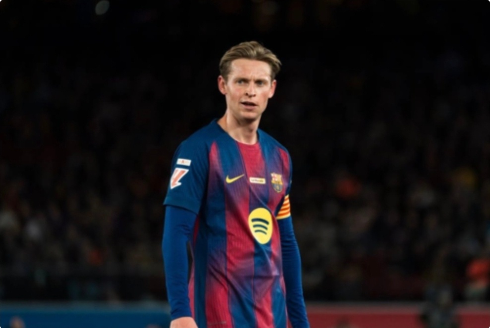 德容代表巴萨西甲出战193次，超越科曼成队史荷兰球员第二在西甲第21轮巴塞罗那主