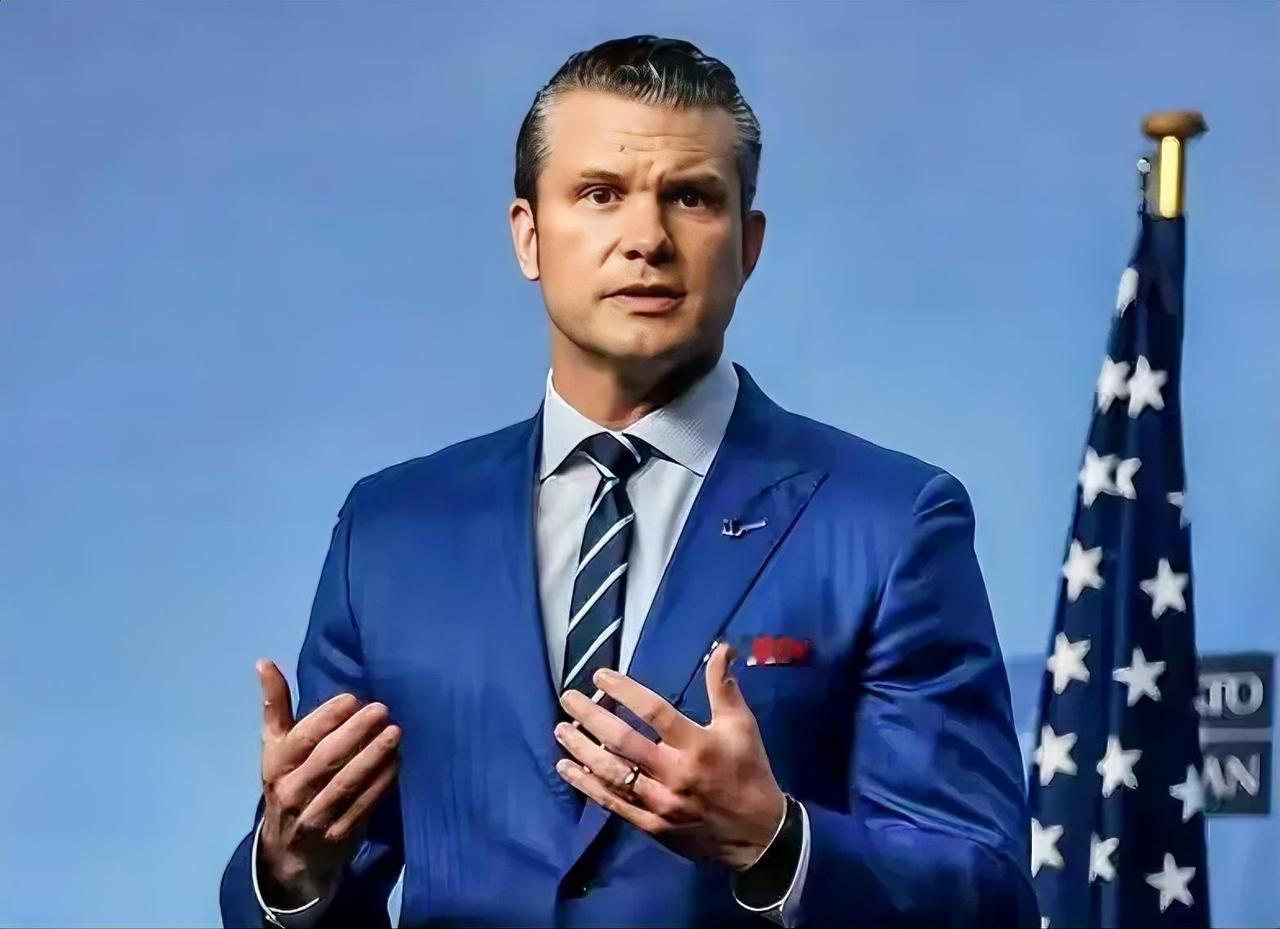 美国防长曝光对伊朗最新行动代号，网友们目瞪口呆！

当地时间4月16日，美国防长