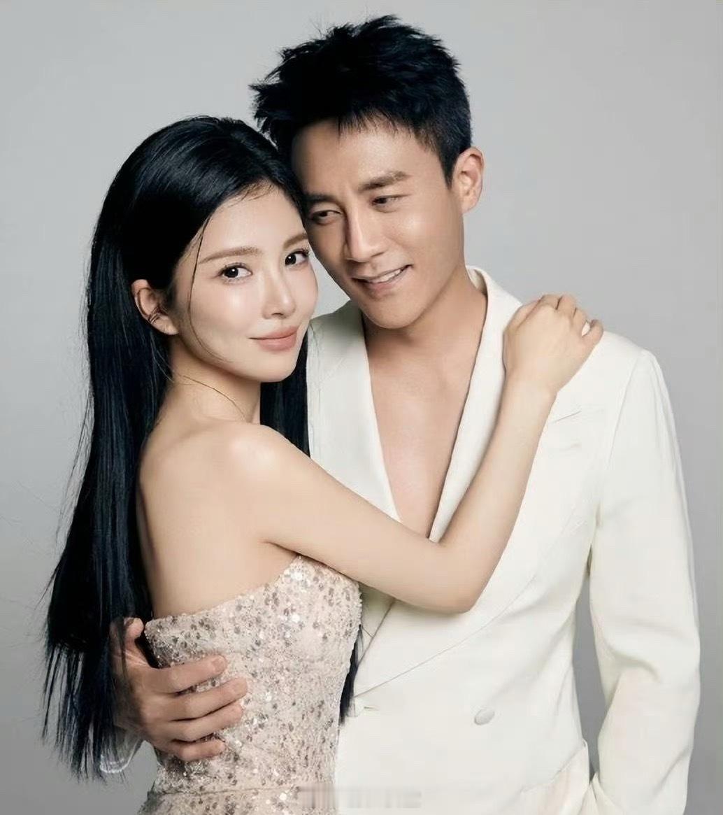 杜淳妻子因打耳洞做两次手术真是太心疼杜淳老婆王灿了，太不容易了，打耳洞就住医院了