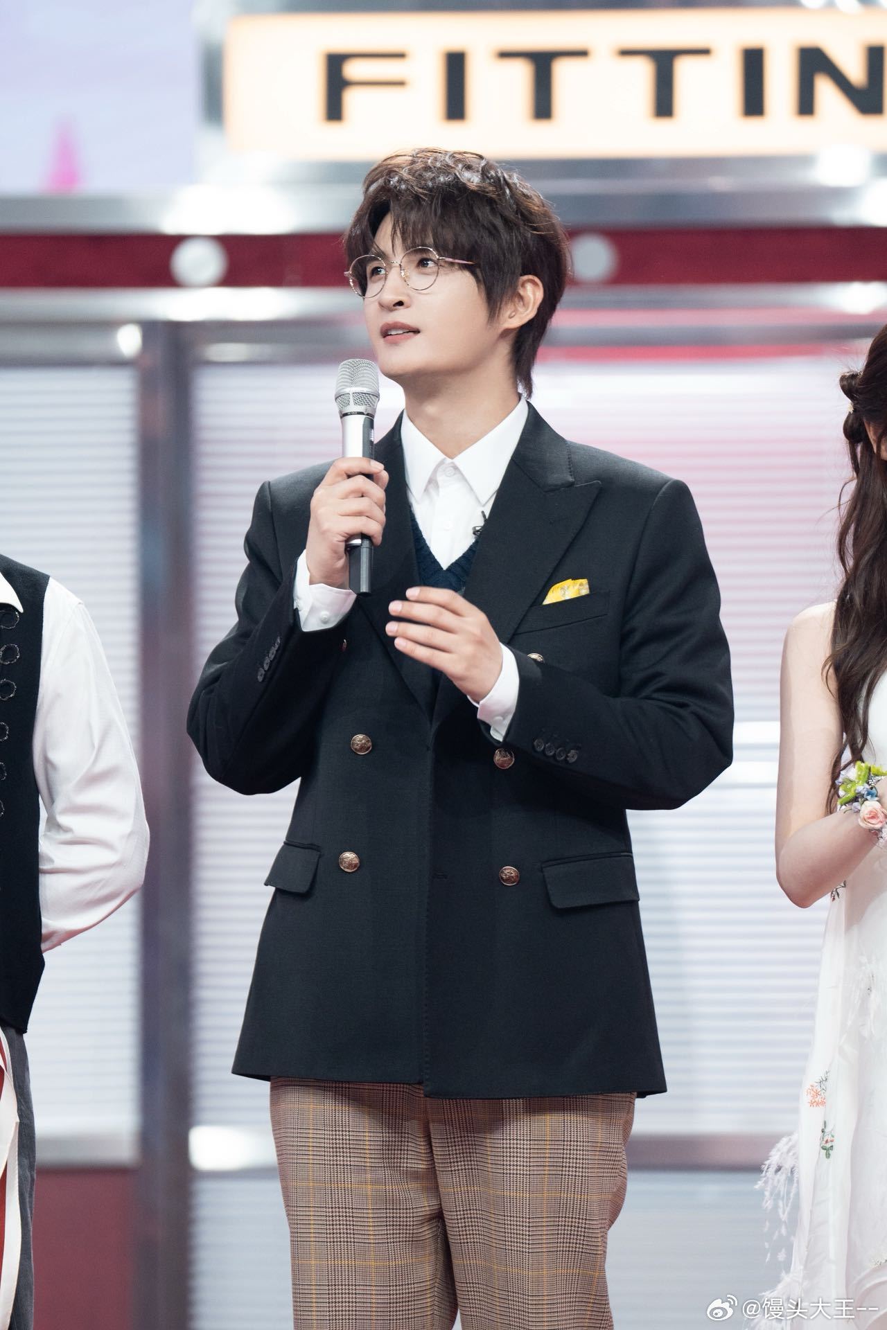 张远祝绪丹棉花糖回忆杀 无论是甜歌还是情歌，张远总能驾驭自如，《棉花糖》一出手，