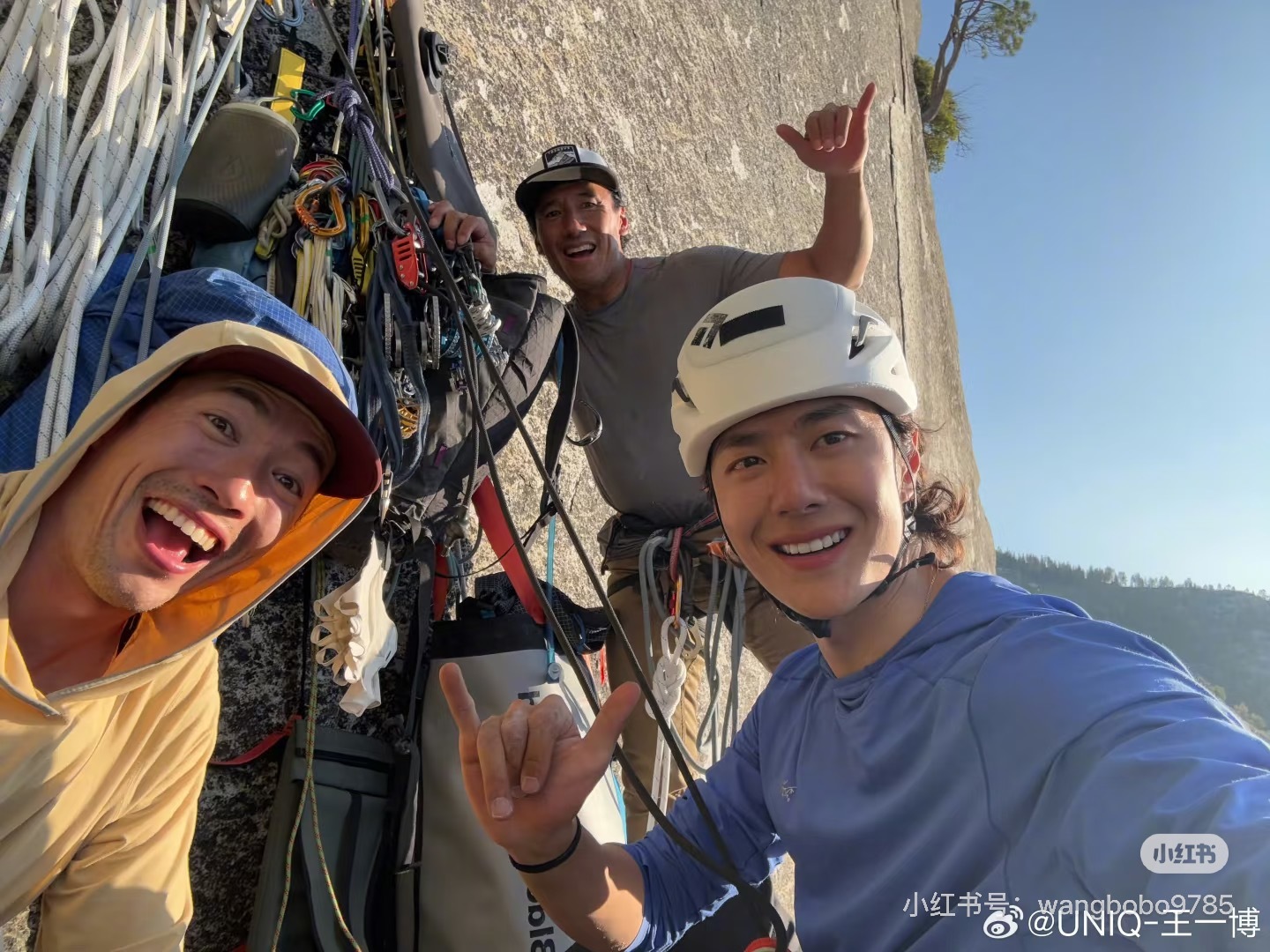 王一博聊天记录你自己看看是不是很莫名其妙，是吃谁蛋糕了吗，大清早的就被拉出来？ 