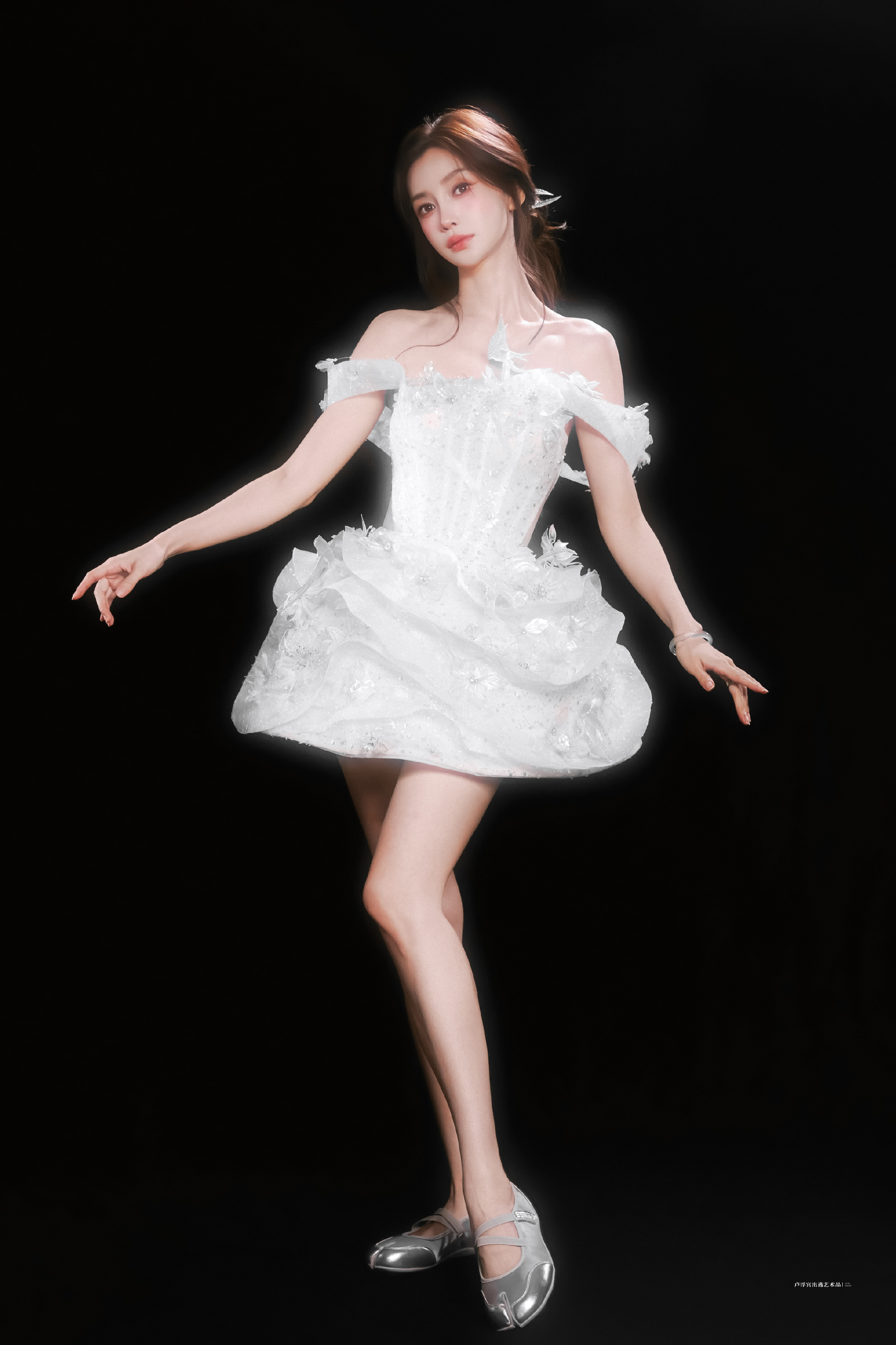 angelababy angelababy “你是我最珍贵的人生限定.” "𝒴
