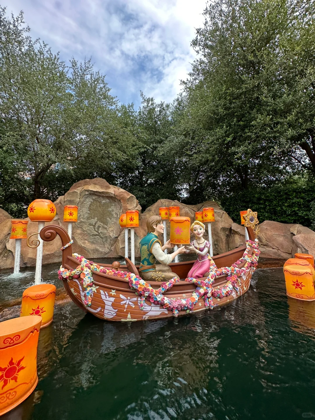 来迪士尼📍请记住这个小船…