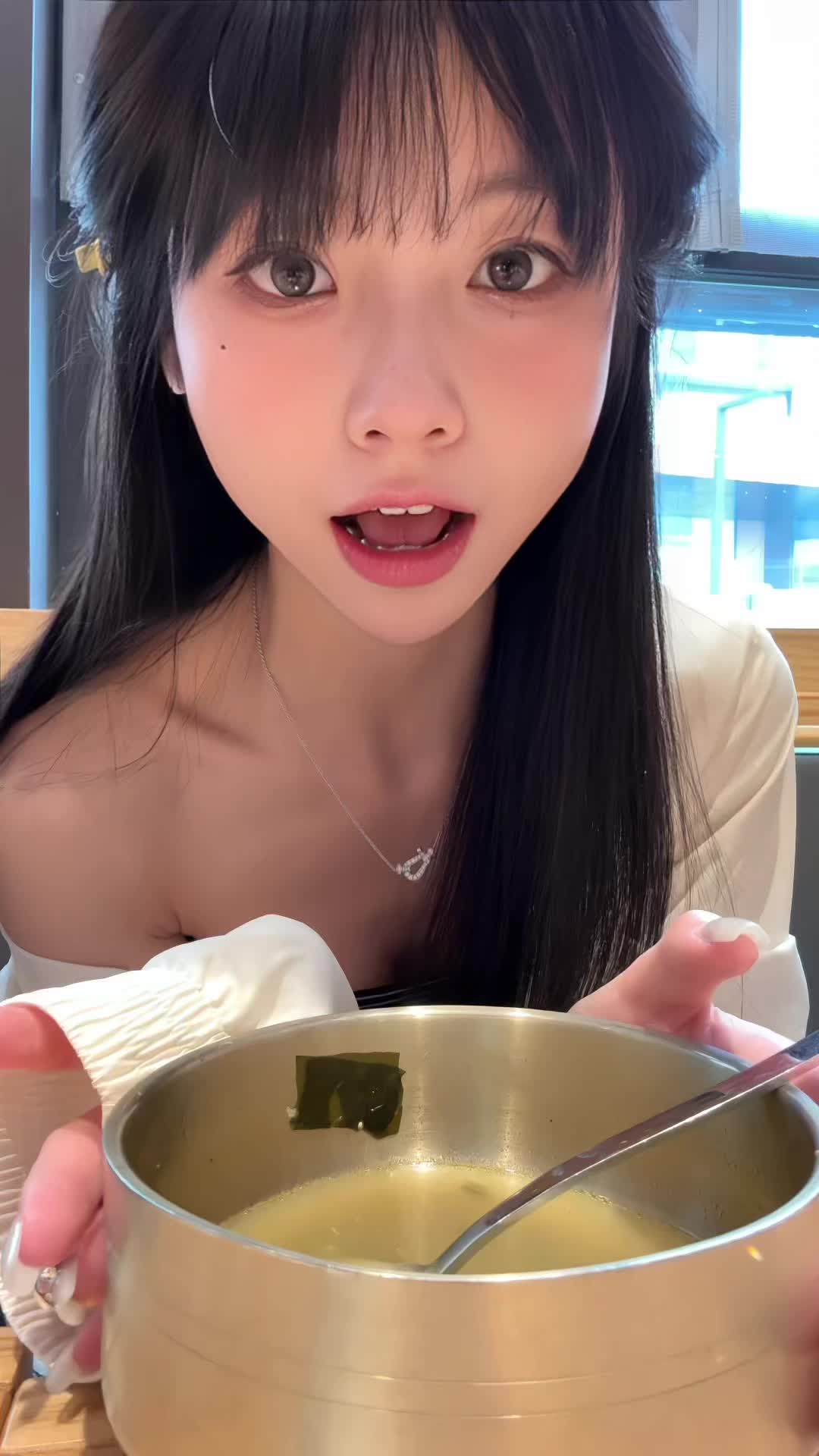 宝宝 今天吃的海带豆腐汤