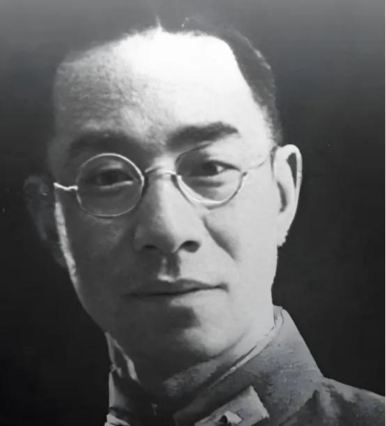 1949年北平特务集体起义，打开金库后，连解放军都惊呆了！牵头这场起义的不是别人