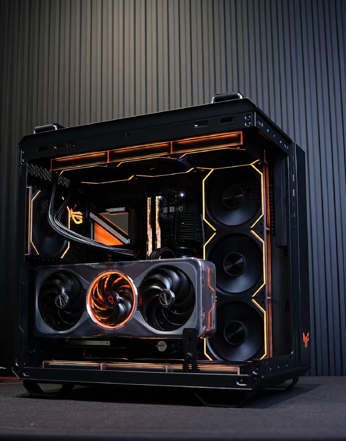 【显卡报价日内波动加剧，渠道调价频次升至小时级】RTX 4090涨幅超基准价17