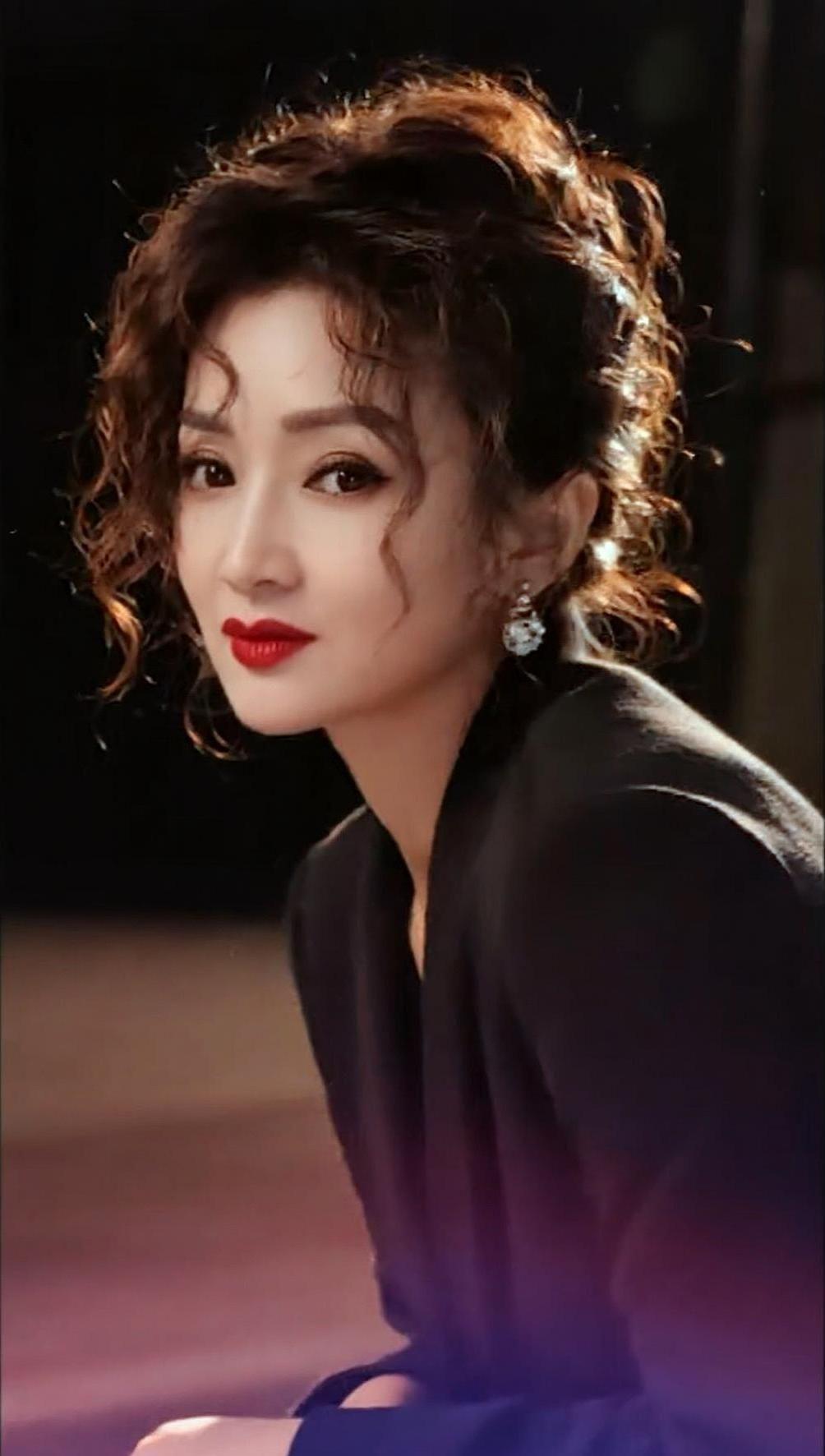 一个人时，是兵也是将，无依无靠时，自己就是千军万马。