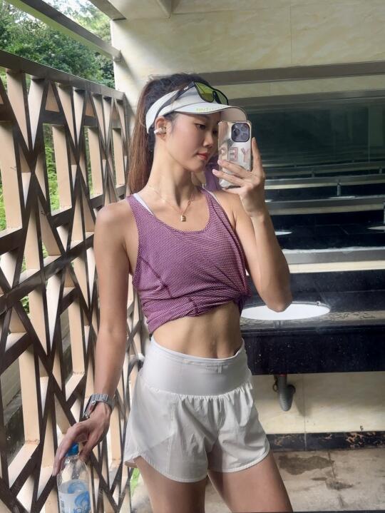空腹晨跑5km🏃‍♀️赎回马甲线的夏天 成功啦