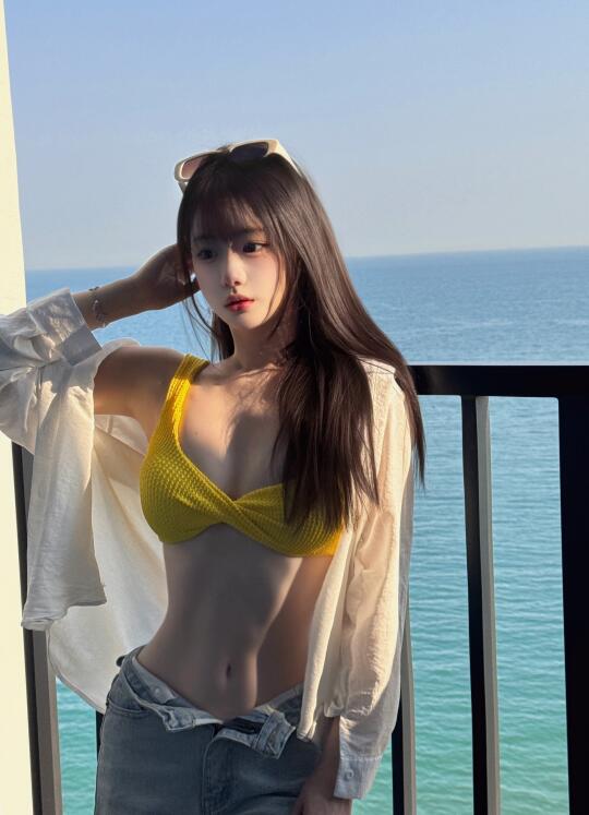 👙