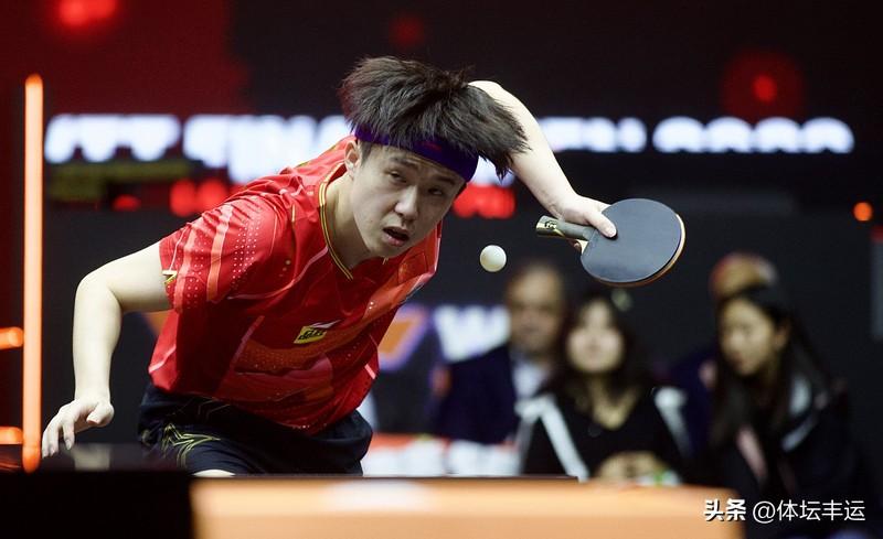 快讯，男女单打小组赛战报🆕⬇️⬇️

✅中国王楚钦11-8、11-7、11-8