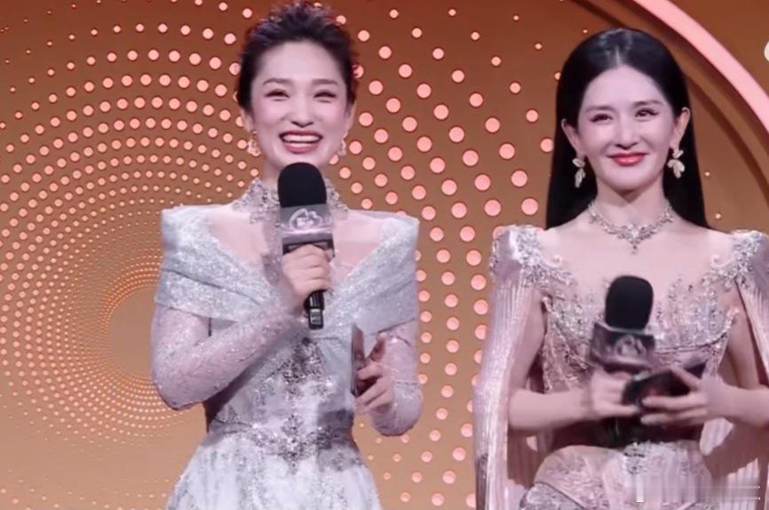 邓超“亚比囧囧囧”出圈后，谢娜要接招？模仿界顶流Battle一触即发～谢娜模仿邓