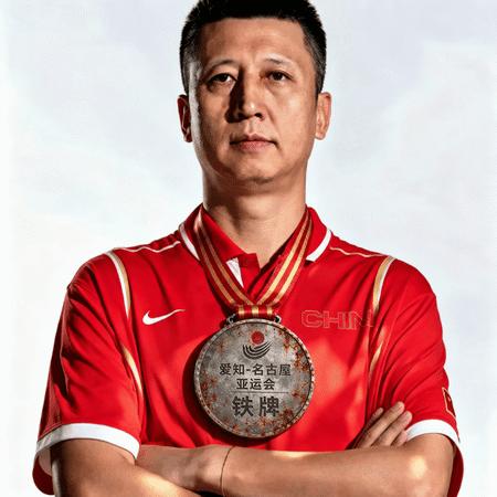 为什么咱们的足球和篮球烂了呢

其实问题就是叫不醒装睡的人

我觉得刘玉栋接受采