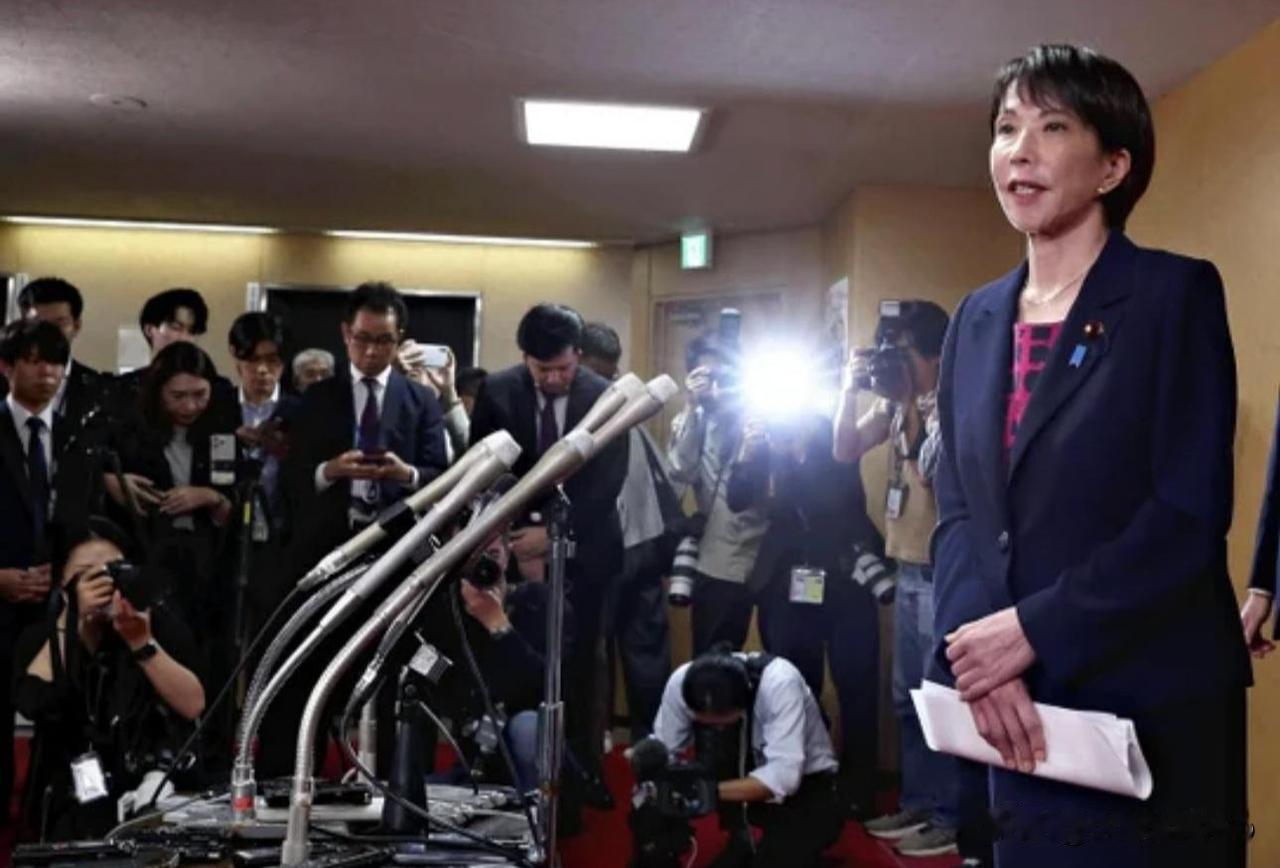 高市早苗1月豪赌解散众议院，2月大选能否扭转日本政治困局？
 
1月9日，日本首